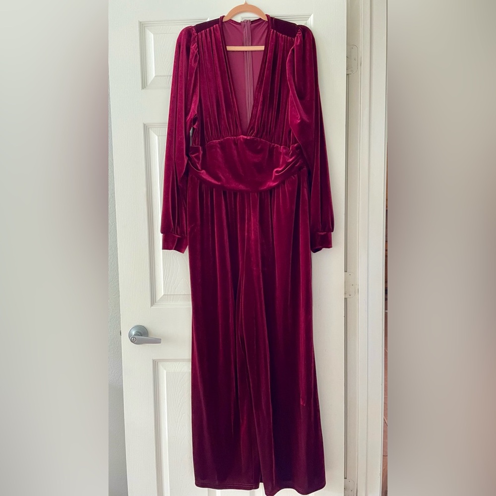 NWT CIDER Wine Velvet V Neck Jumpsuit Size 2XL